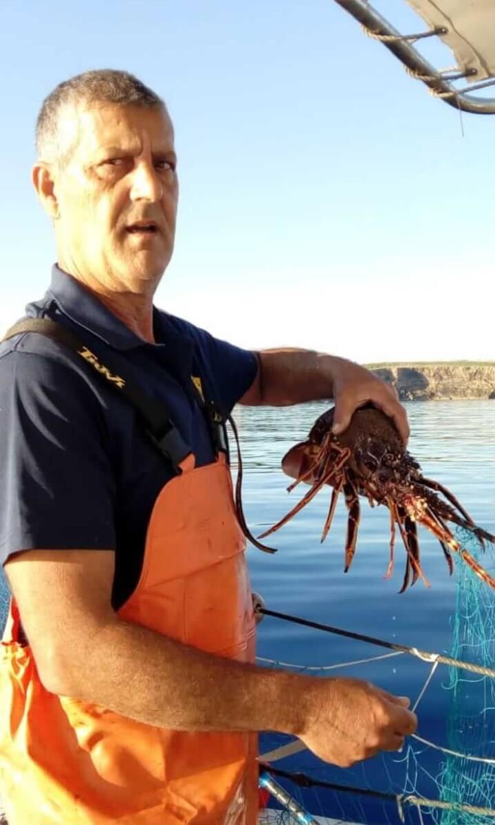 www.pescaturismomenorca.com excursiones de pesca en Menorca con Llagostera