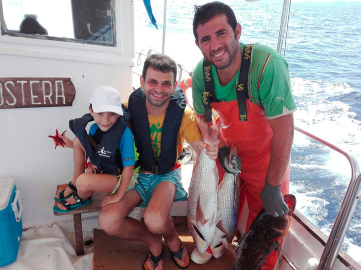 www.pescaturismomenorca.com excursiones de pesca en Ciudadela con Llagostera